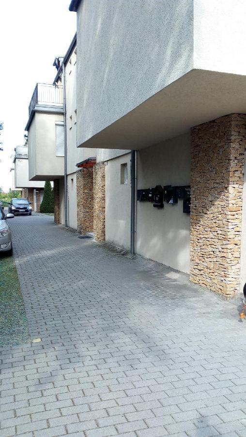 Cool & Pool Apartman Apartamento Balatonfüred Exterior foto