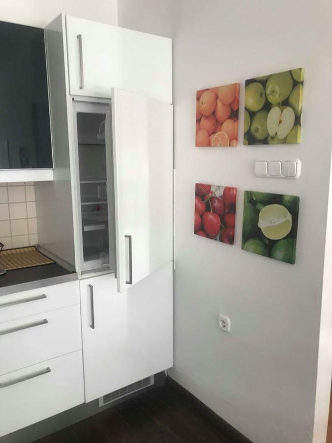 Cool & Pool Apartman Apartamento Balatonfüred Exterior foto